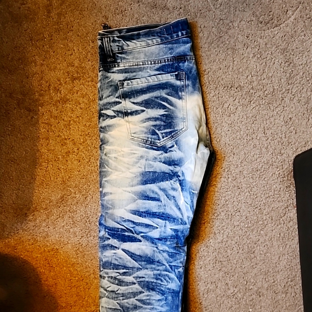 Evolution in Design Jean's Slim/Straigh